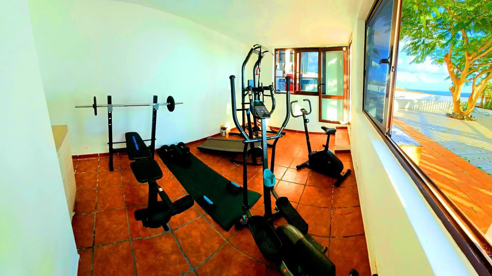 Villa Vista Mar I, Meerblick, 360 Qm, Heated Pool, Hot Tube, Roof Top Terrace, Gaming Room, Wifi Tias Spain